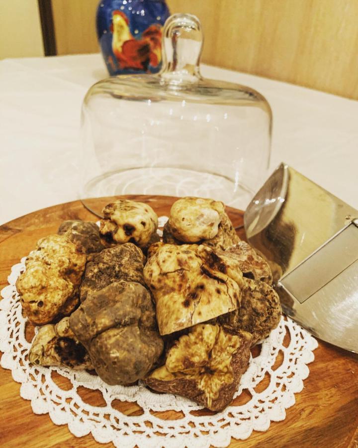 Mongalletto Castellinaldo Zewnętrze zdjęcie