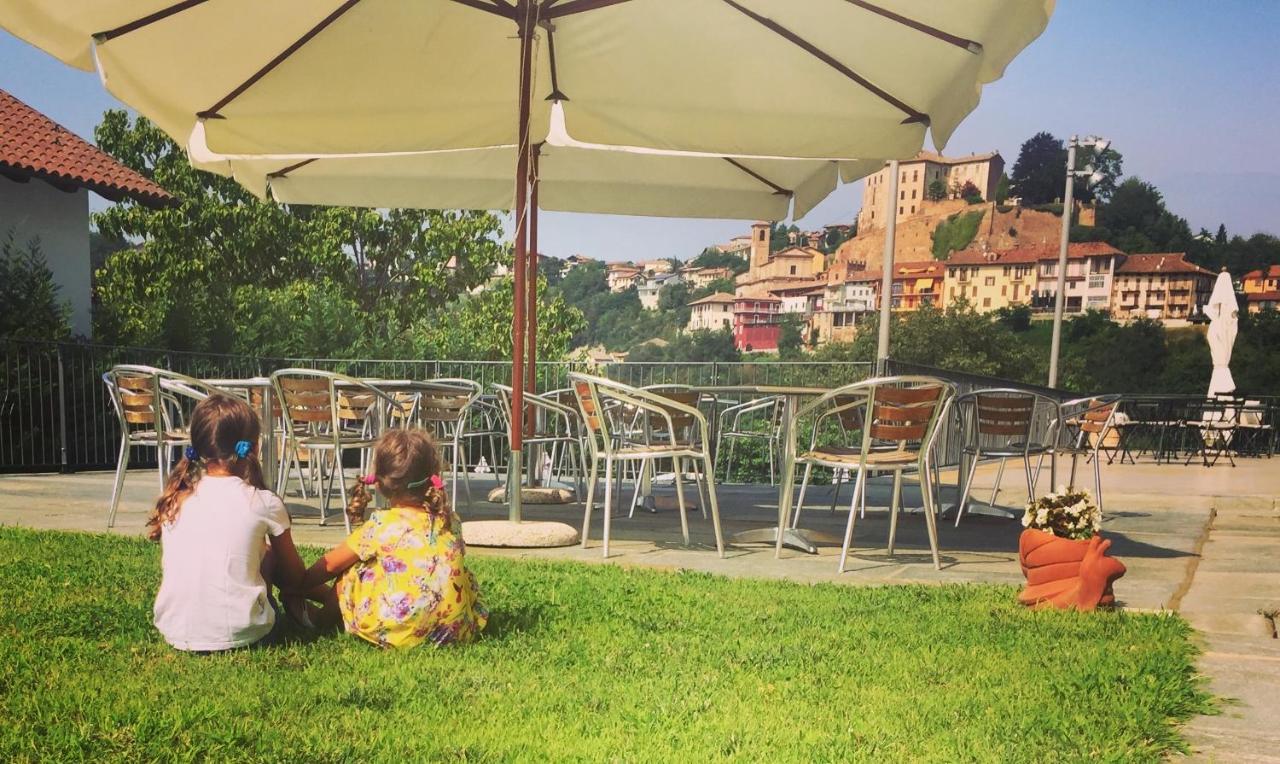 Mongalletto Castellinaldo Zewnętrze zdjęcie